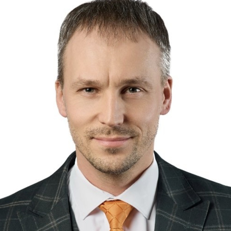 Максим Марков
